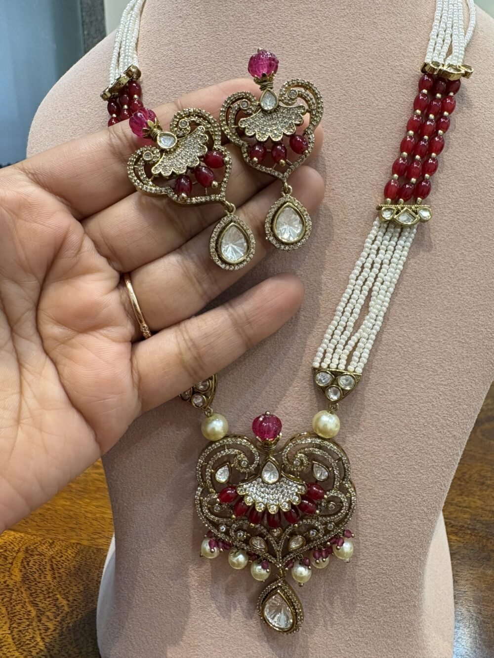 Twisha Pendant Necklace Set - Image 7