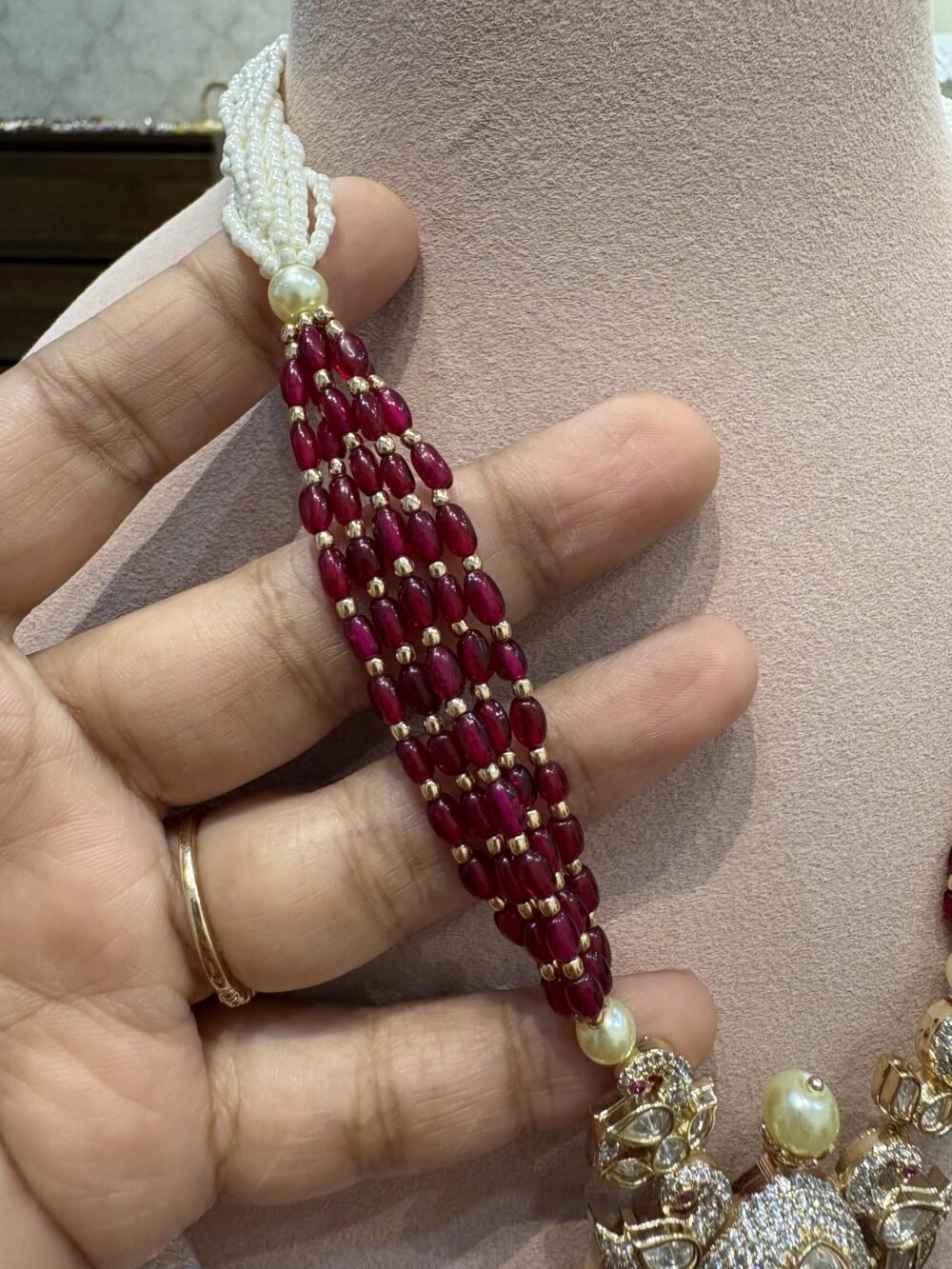 Kayra Pendant Necklace Set - Image 4