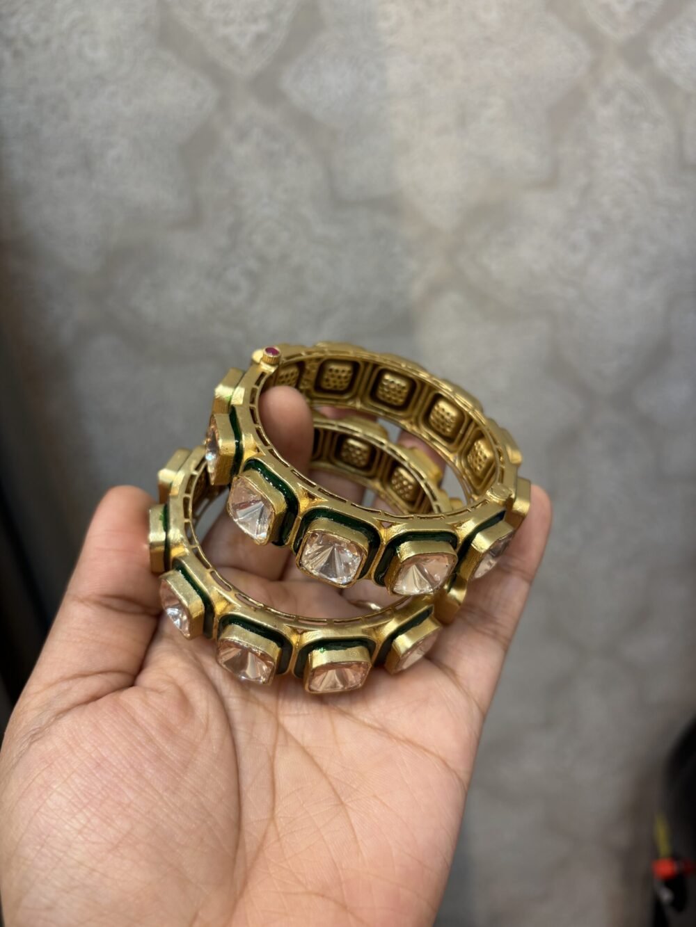 Alpana Polki Kundan Bangles - Image 4