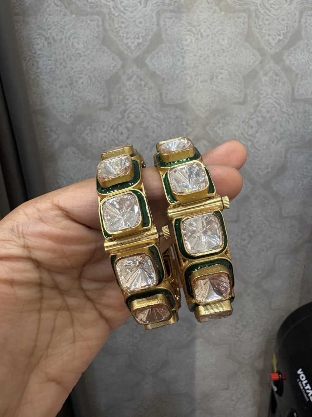 Alpana Polki Kundan Bangles - Image 5