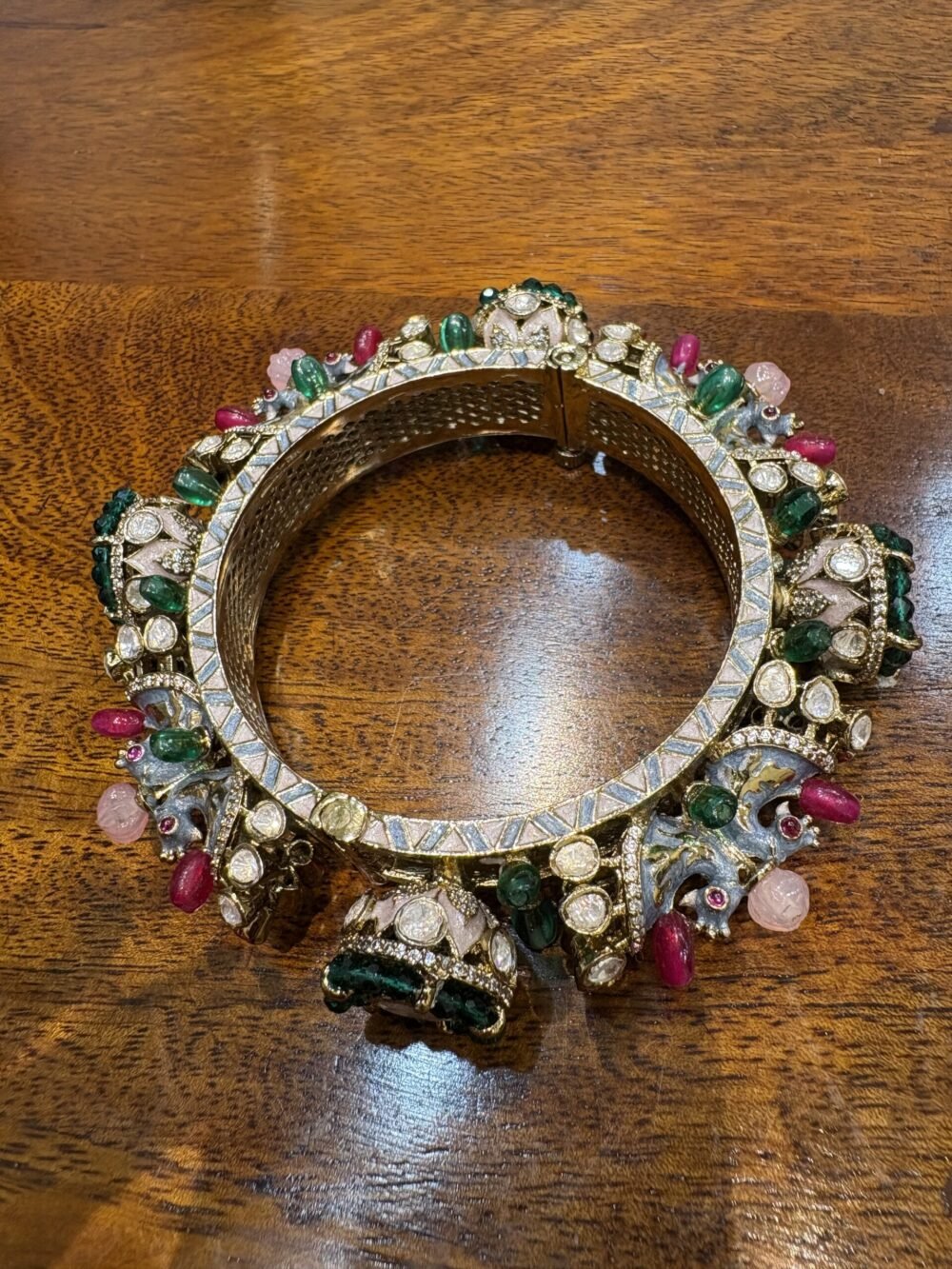 Bairavi Polki Bangle - Image 5