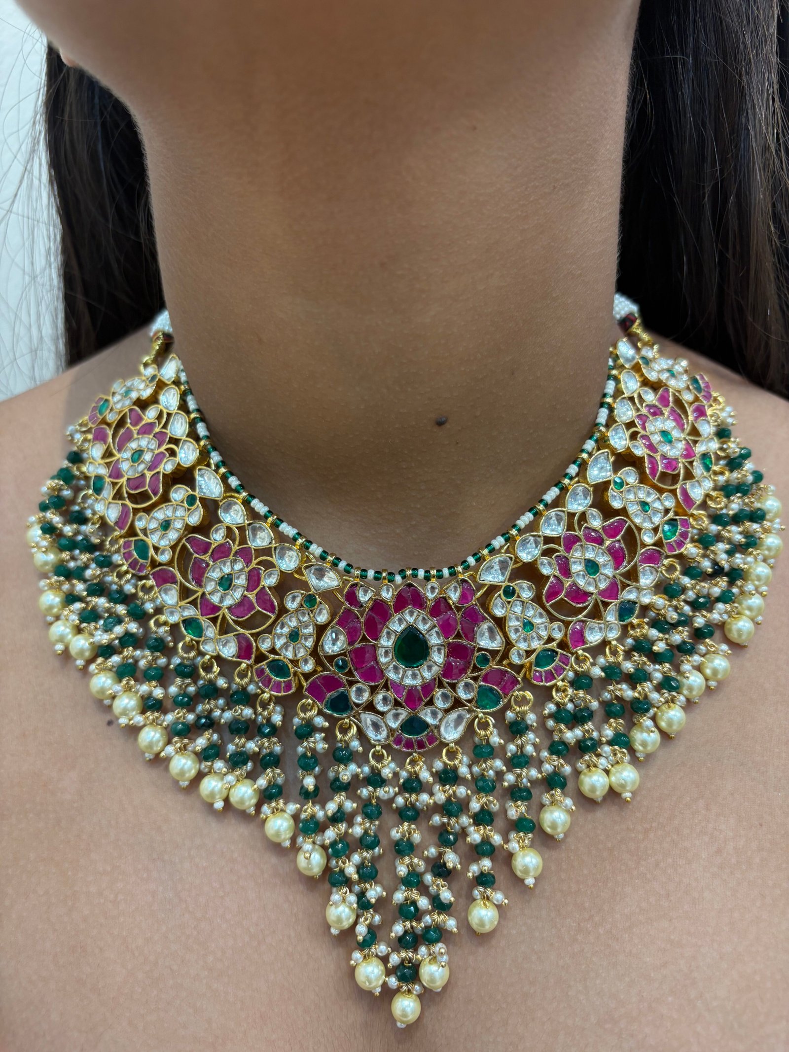 Devika Kundan Necklace set