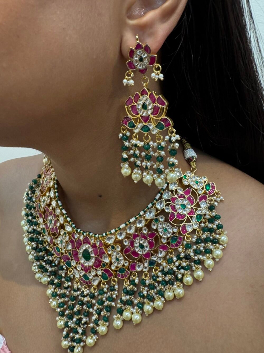 Devika Kundan Necklace set - Image 2