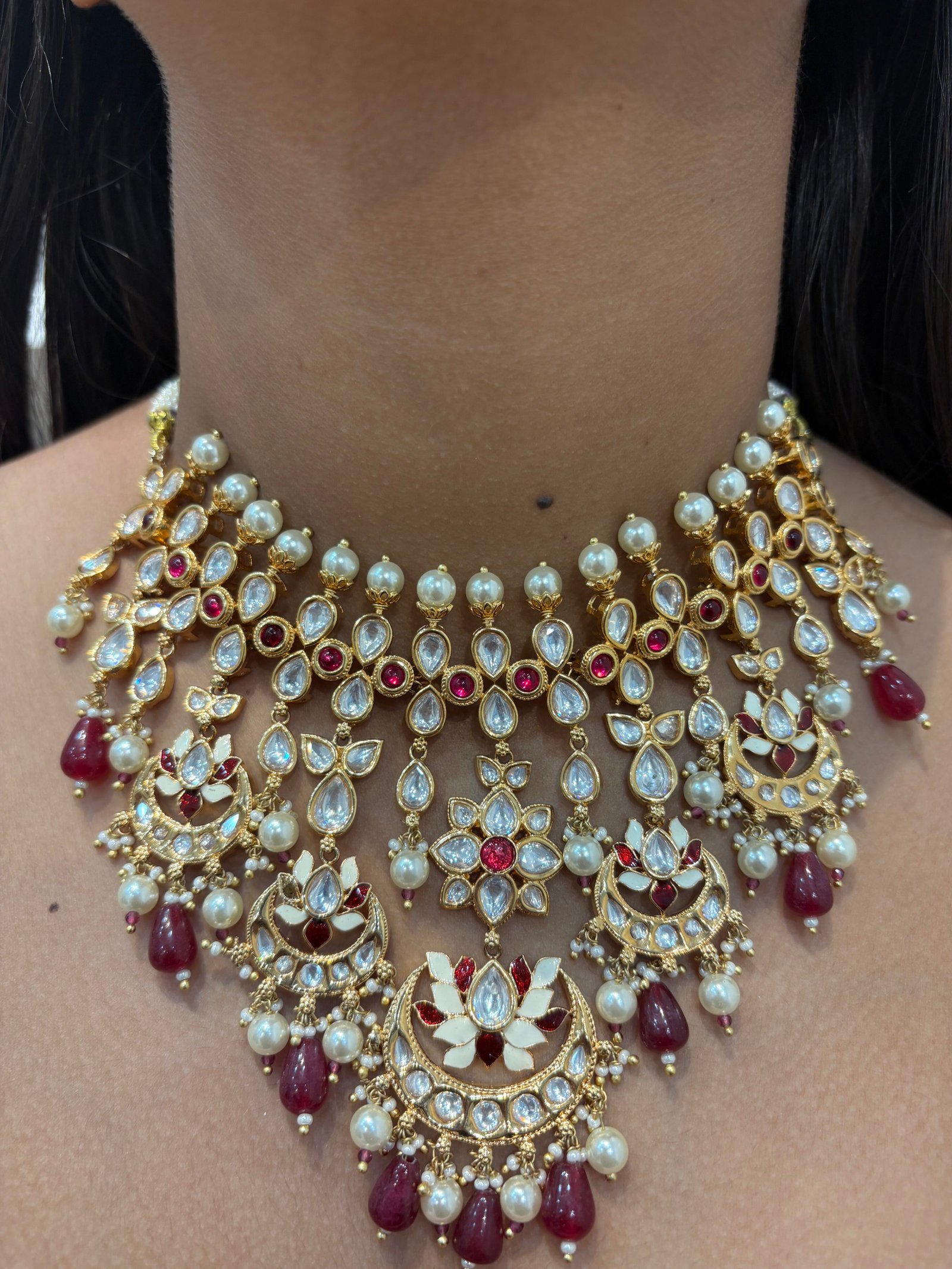 Gitika Kundan Choker Set