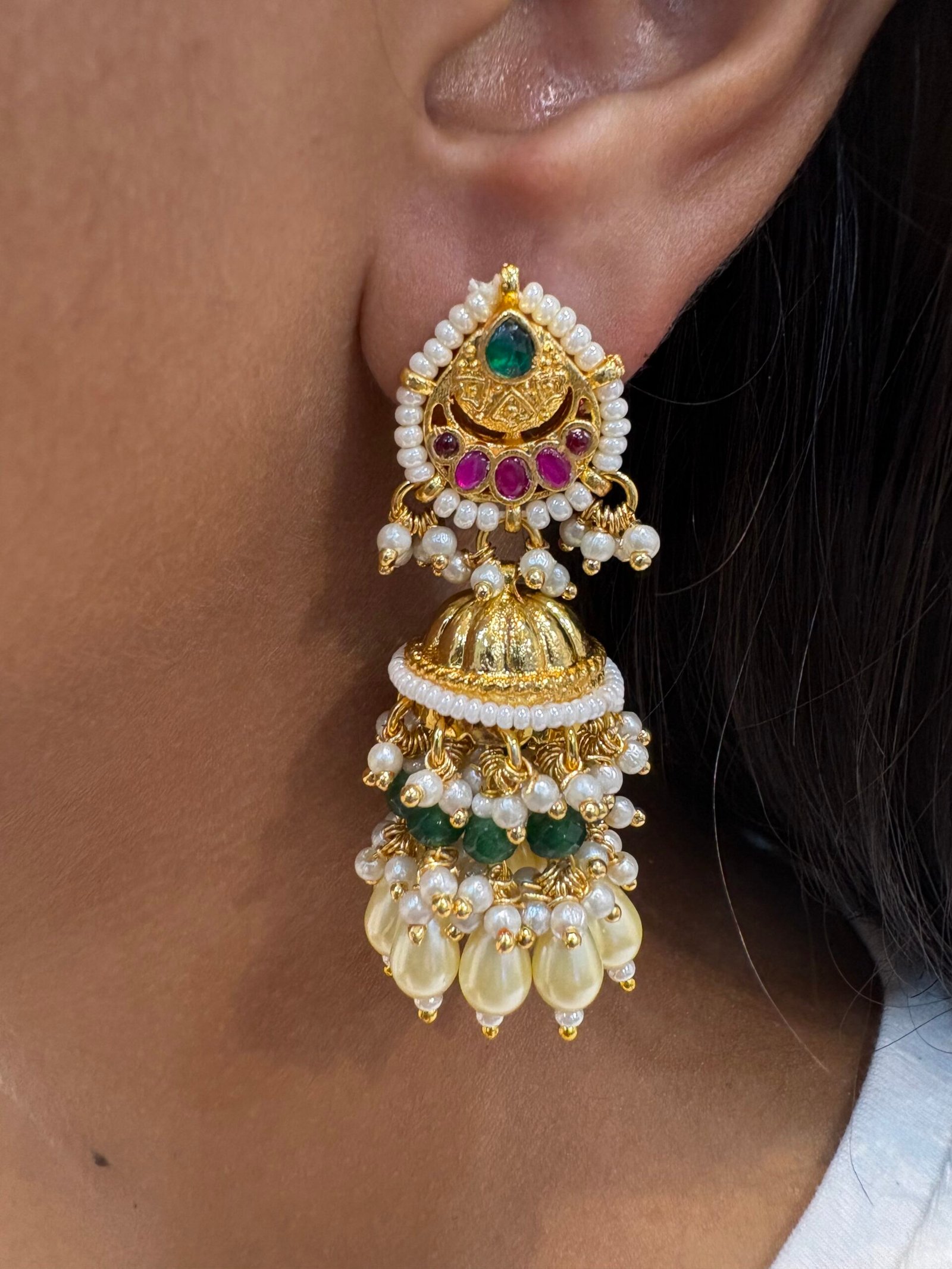 Irya Kundan small size Jhumka Earrings