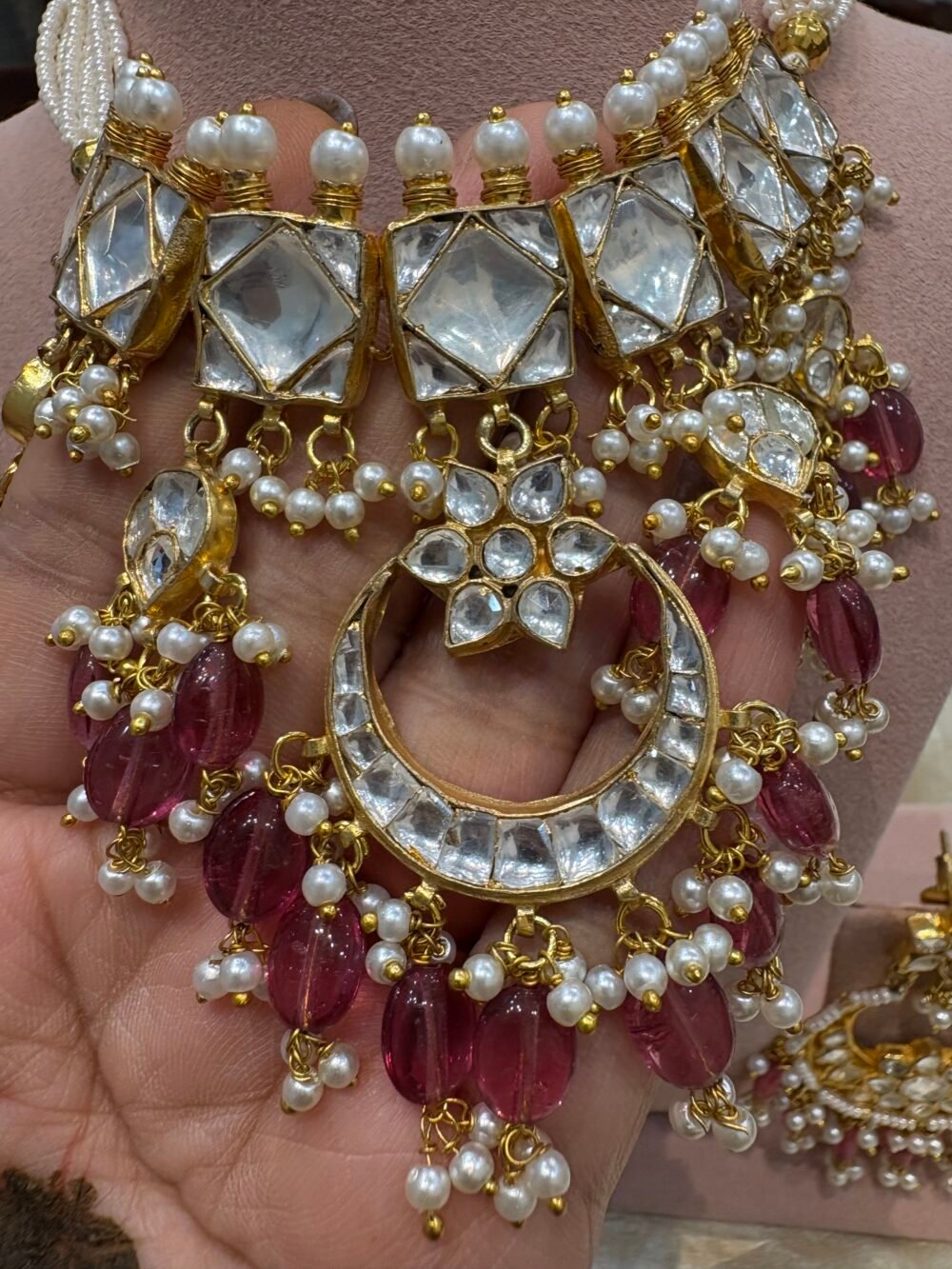 Yasmin Kundan Choker Set - Image 4