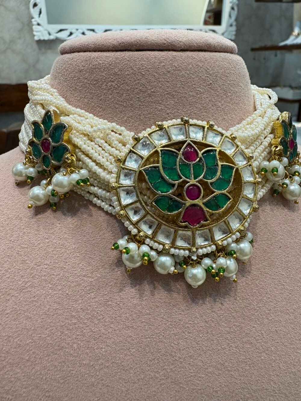 Vanalika Kundan Choker Set - Image 3