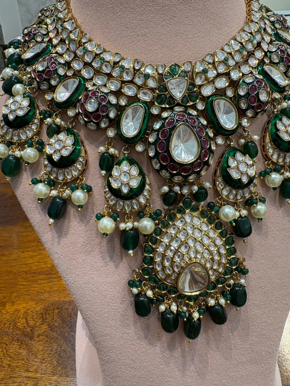 Norani Polki Bridal Necklace Set - Image 4
