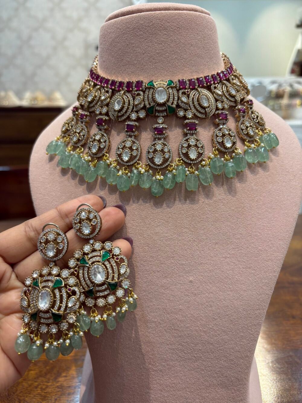Jiyana Polki Necklace Set - Image 9