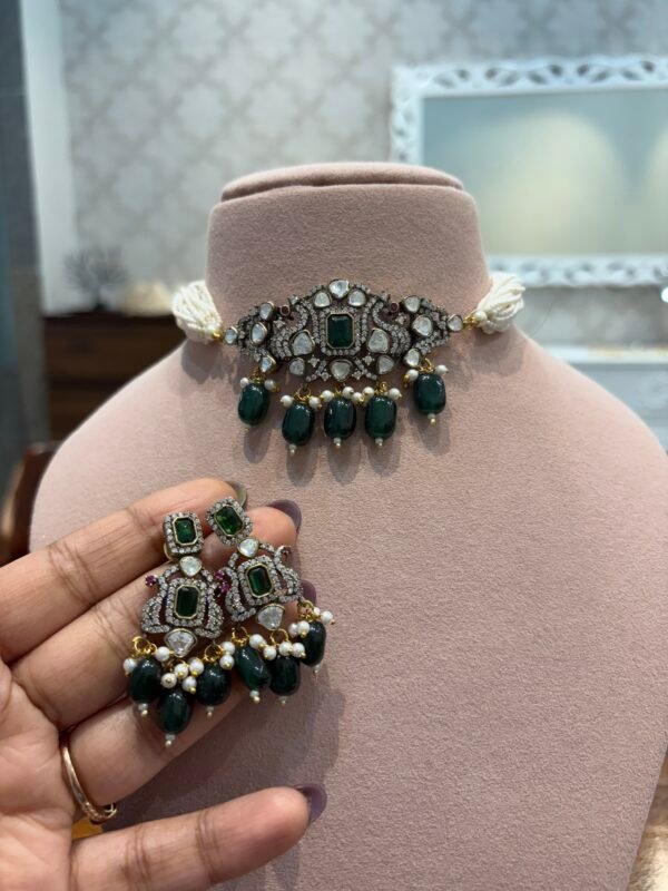 Sampriti Polki Choker Set