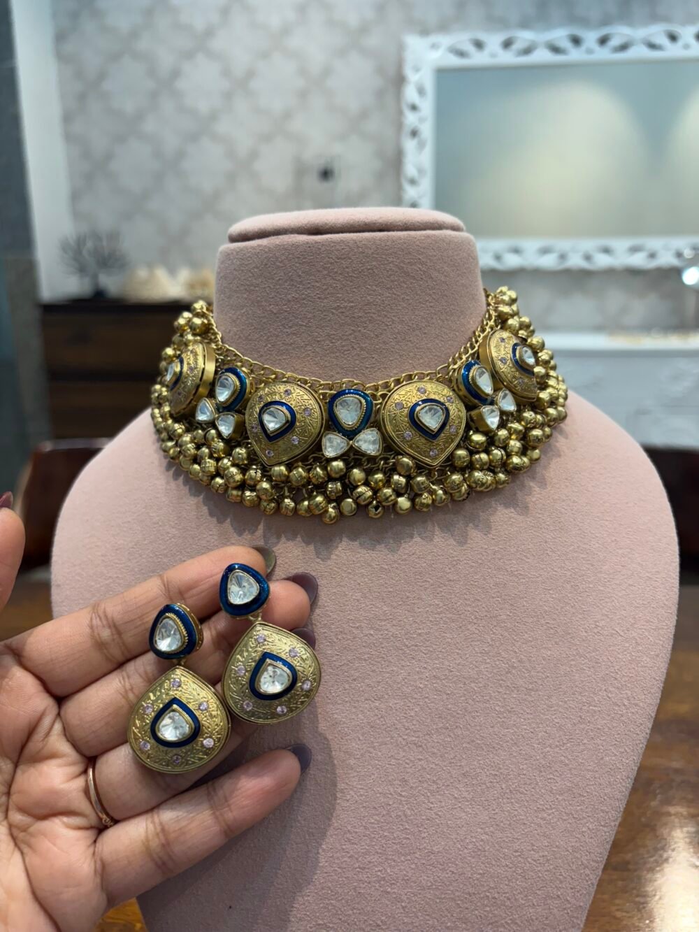 Aadhriti Fusion Necklace Set