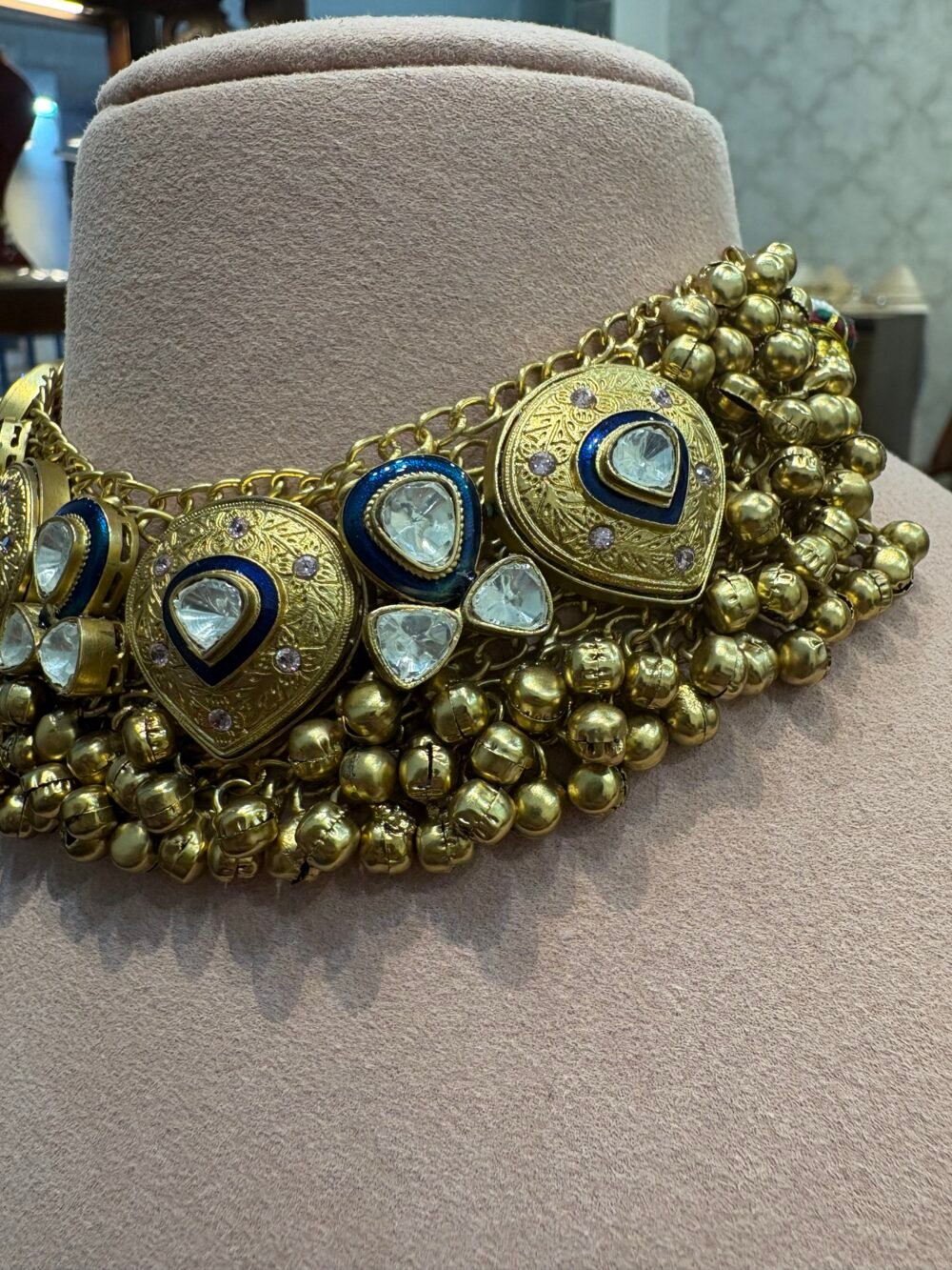 Aadhriti Fusion Necklace Set - Image 5