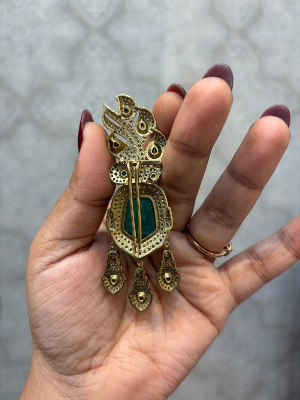 Shaurya Polki Kalgi (Emerald) - Image 3