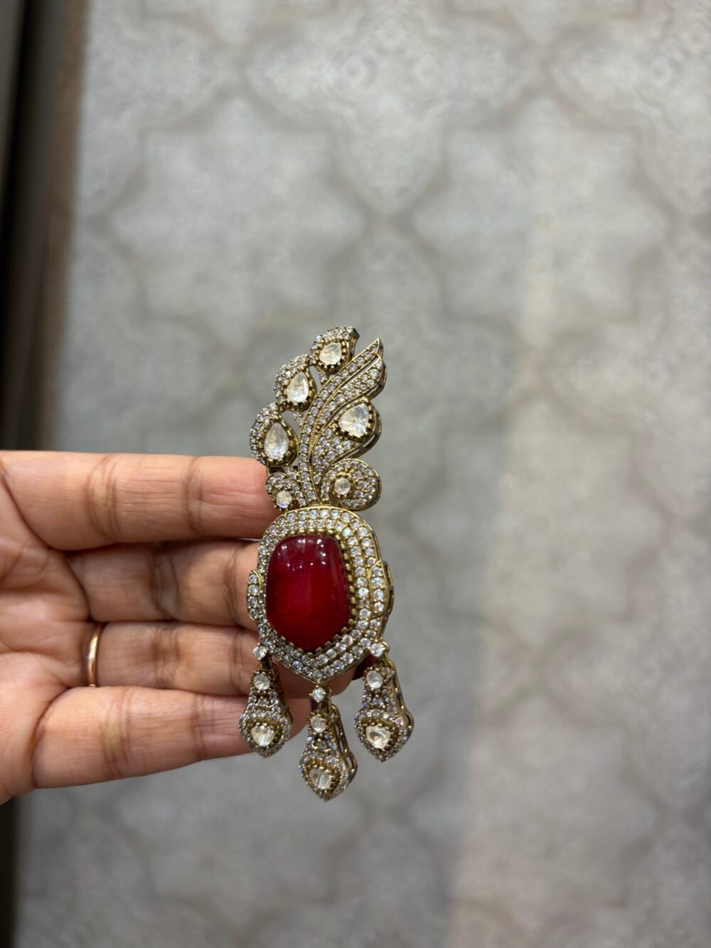 Shaurya Polki Kalgi (Ruby) - Image 3
