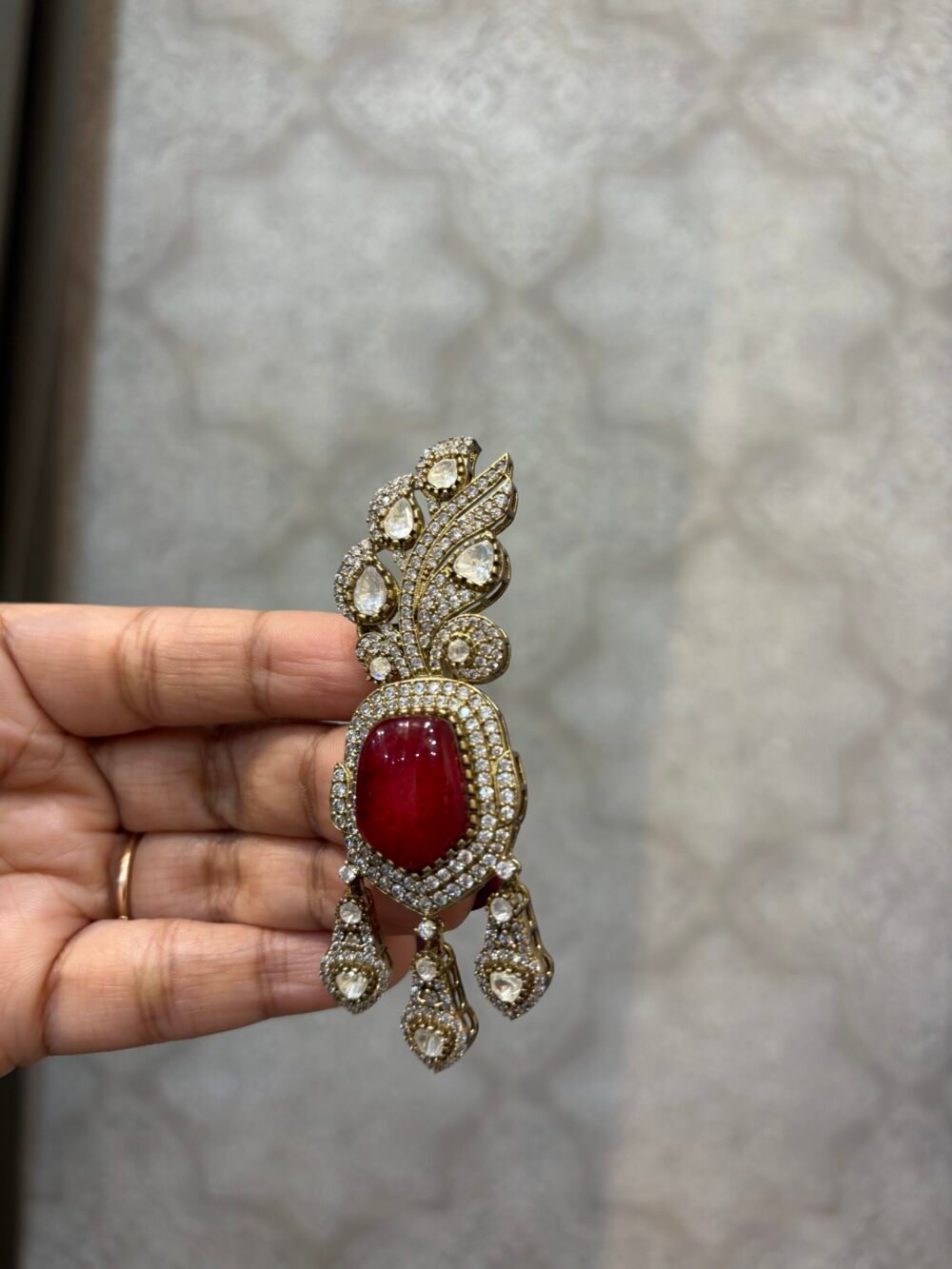 Shaurya Polki Kalgi (Ruby) - Image 3