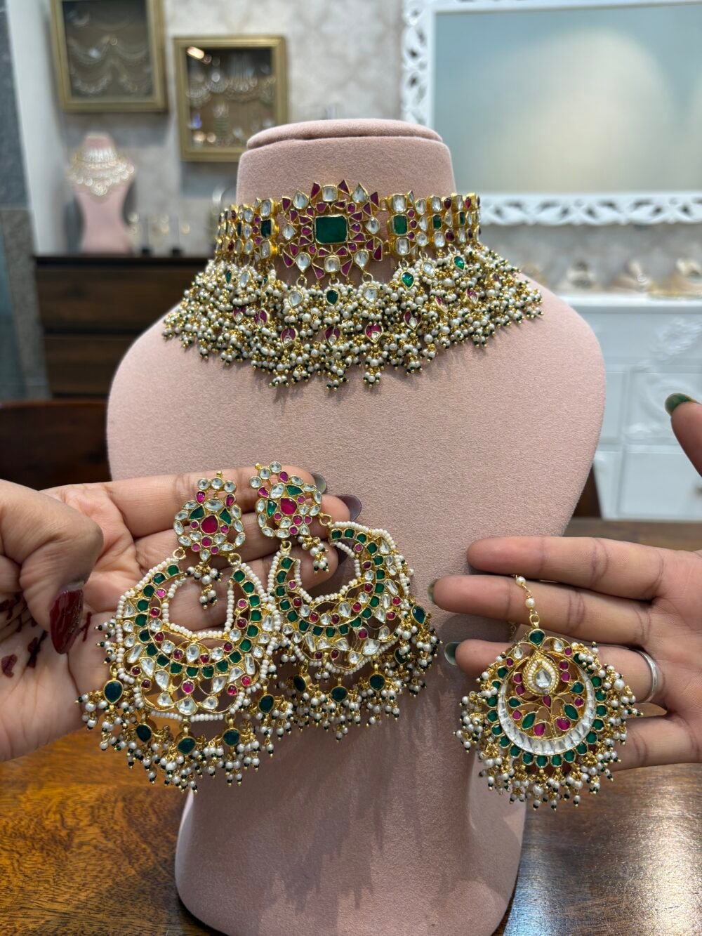 Naaz Bridal Kundan Choker Set - Image 10