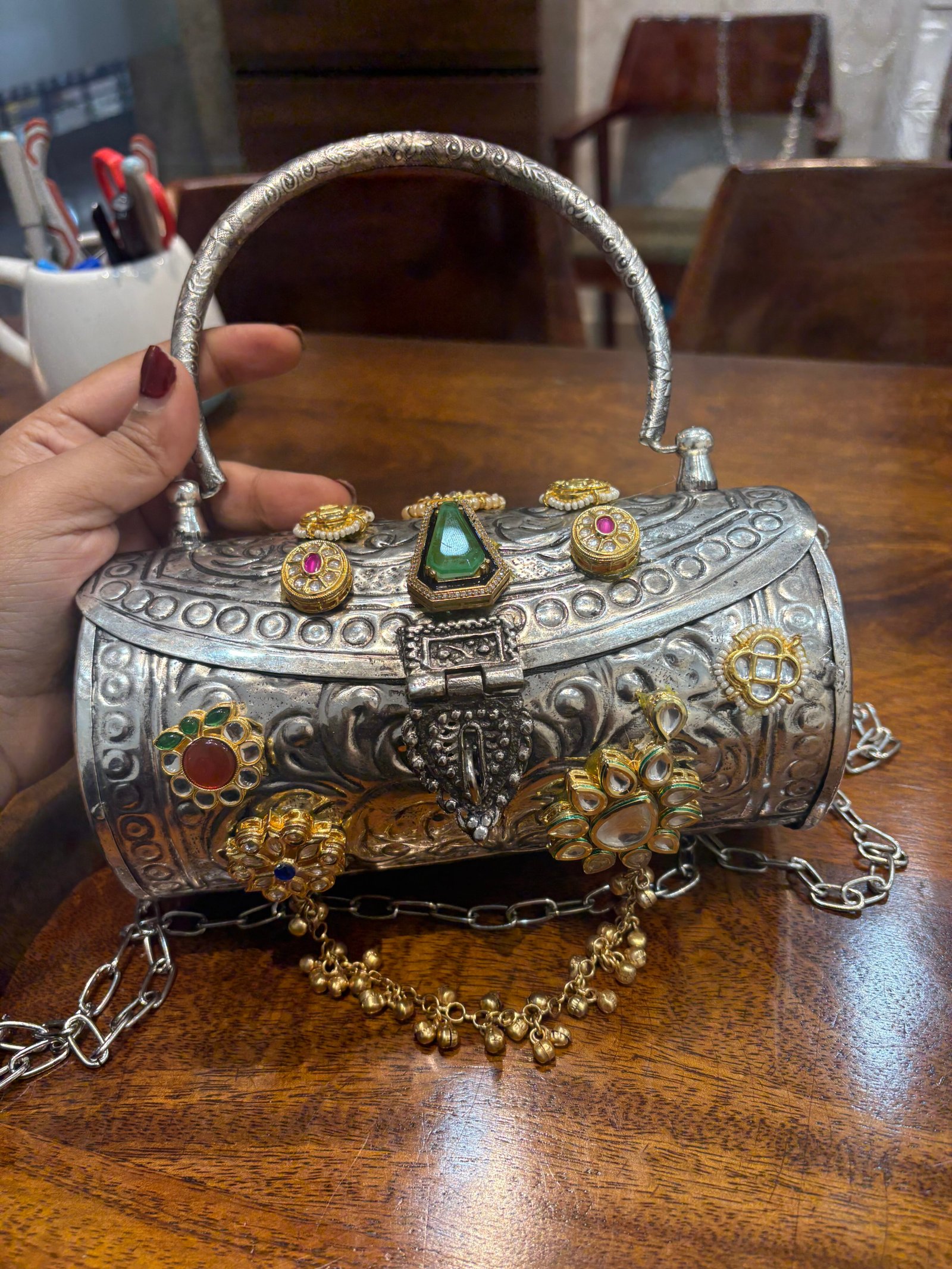 Sharavani Carving bag