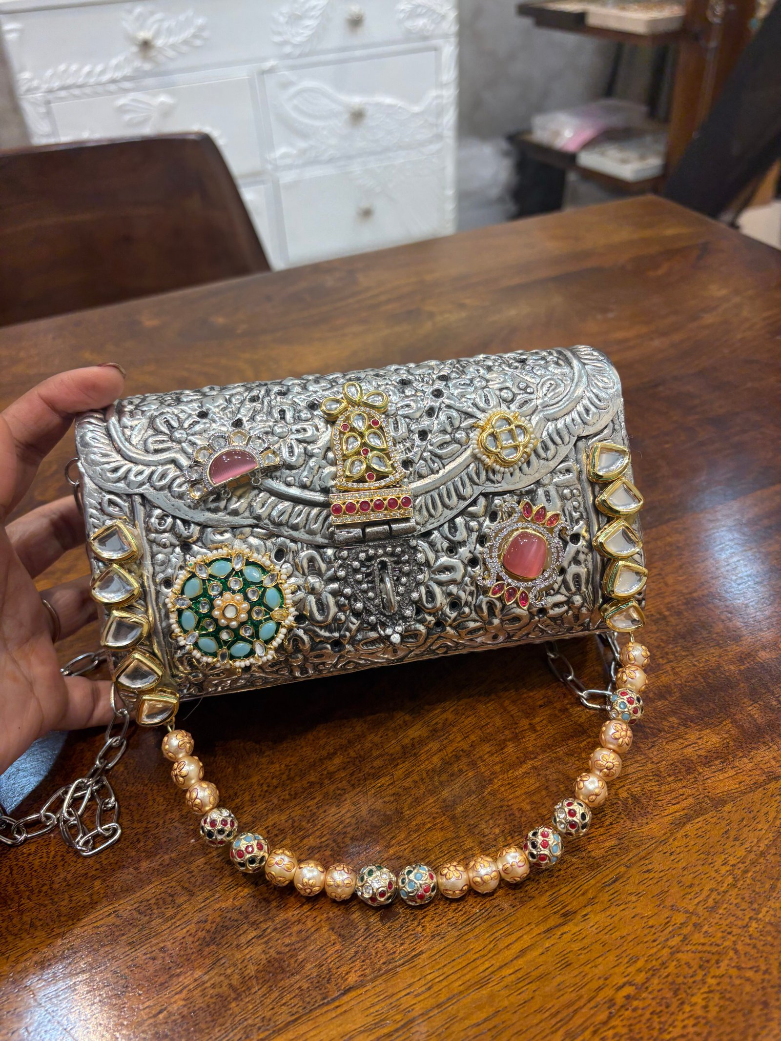 Phulwari Carving bag