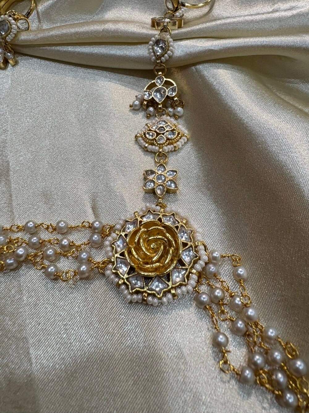 Aadita Kundan Hathphool - Image 3
