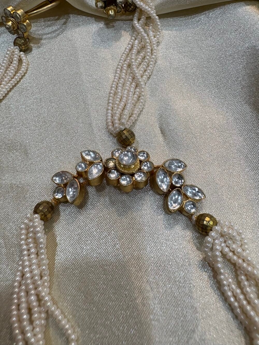 Baamini Kundan Hathphool - Image 3
