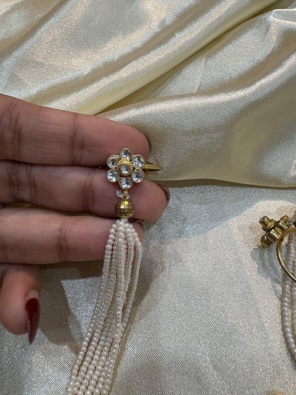 Baamini Kundan Hathphool - Image 4