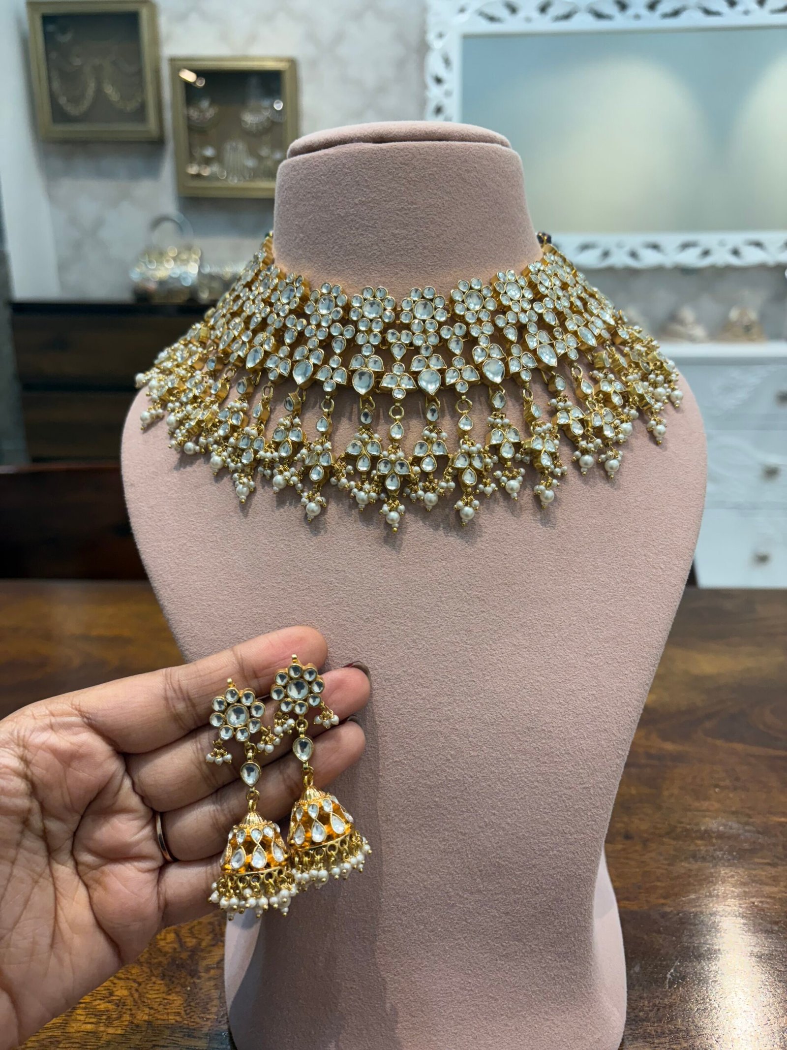 Hansika Bridal Kundan Necklace Set