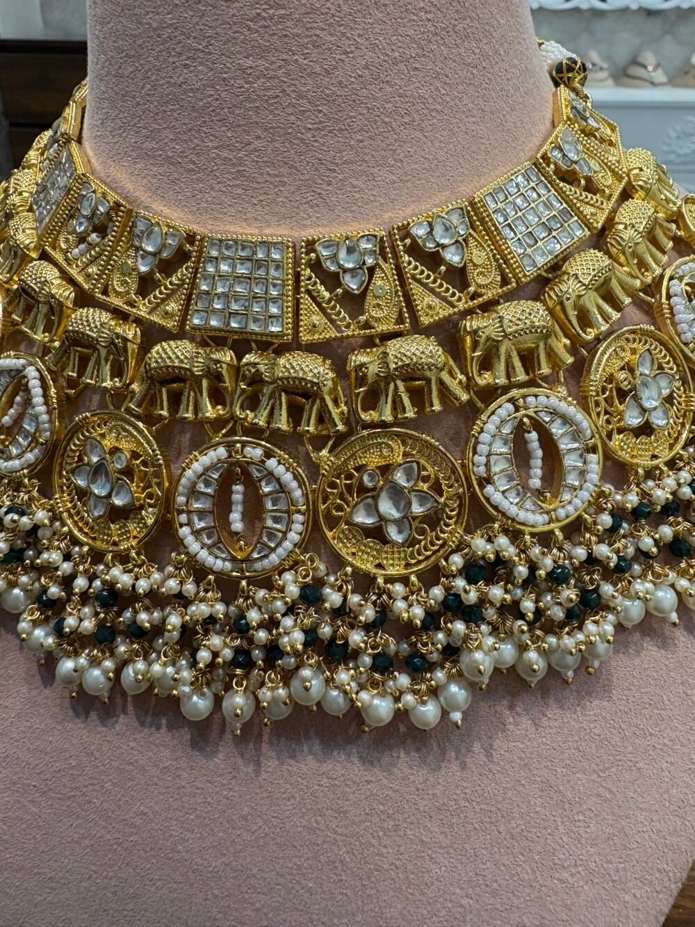 Ibha Bridal Kundan Necklace Set - Image 3