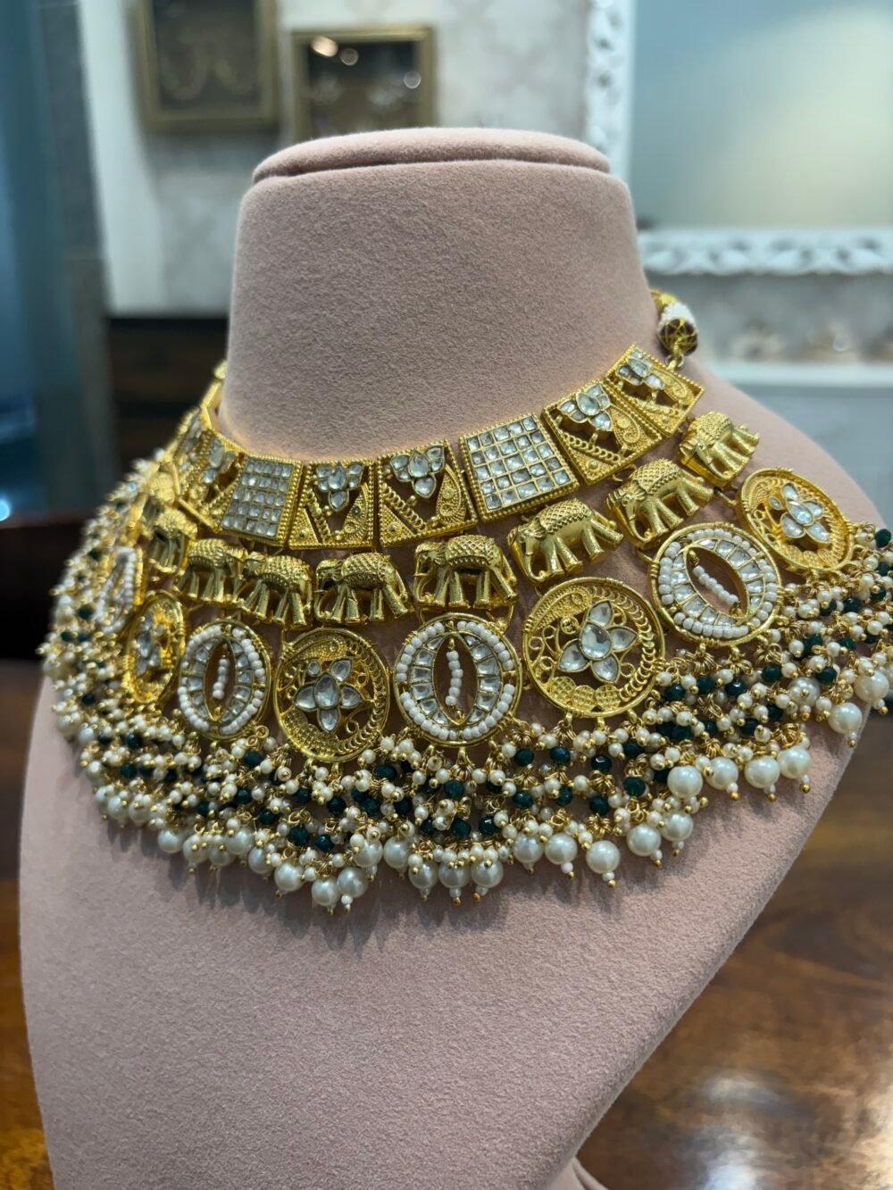 Ibha Bridal Kundan Necklace Set - Image 4