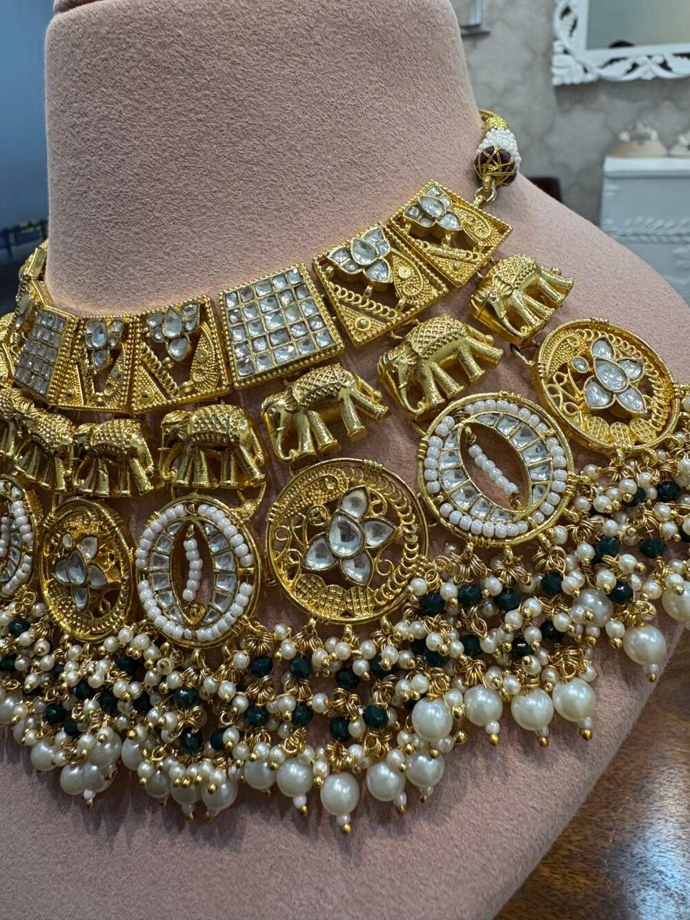 Ibha Bridal Kundan Necklace Set - Image 7