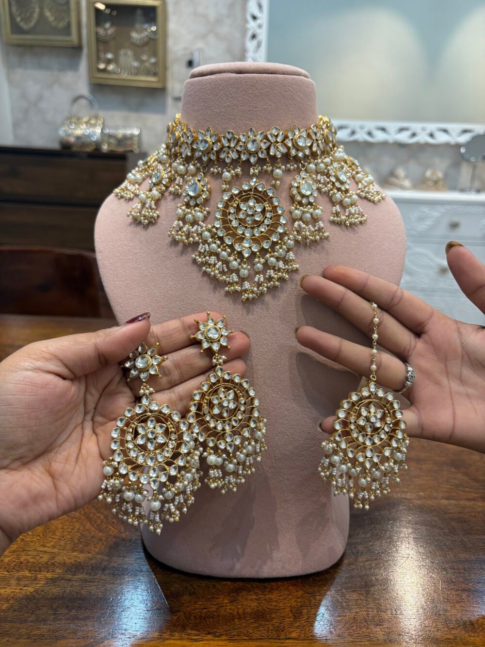 Hridaya Bridal Kundan Necklace Set