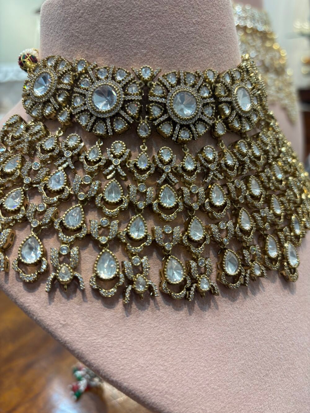 Ilina Polki Bridal Choker Set - Image 4