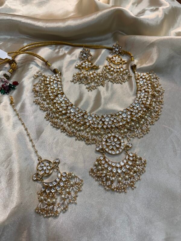 Aathira Kundan Bridal Necklace set