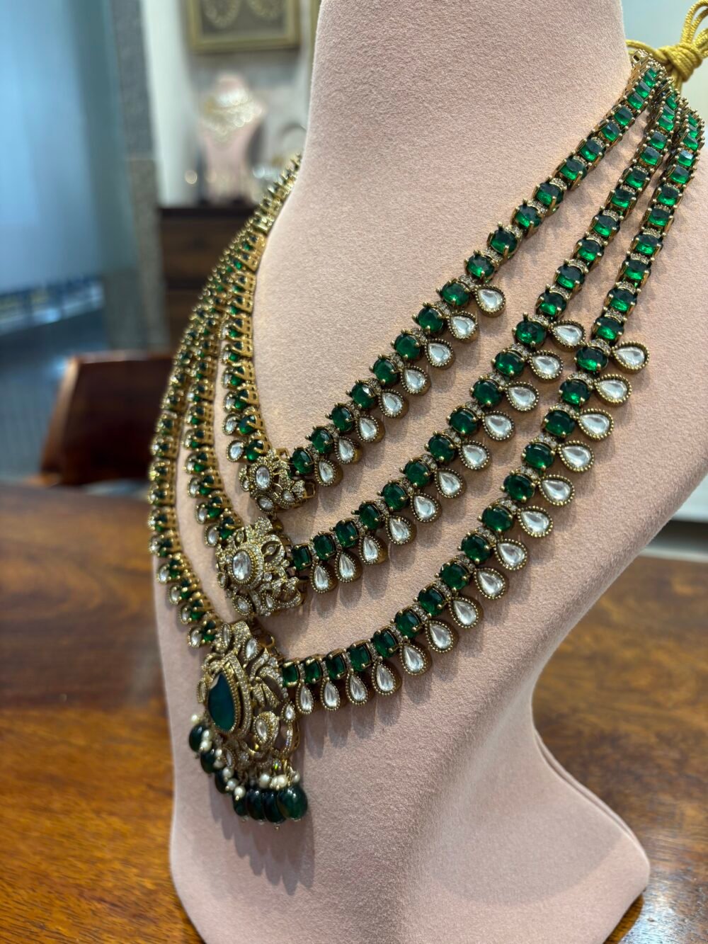 Arushi Emerald Three Layer Necklace set - Image 3