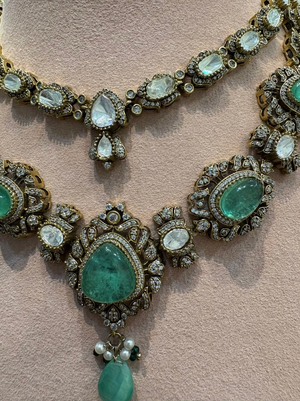 Aarishi Layered Necklace set - Image 2