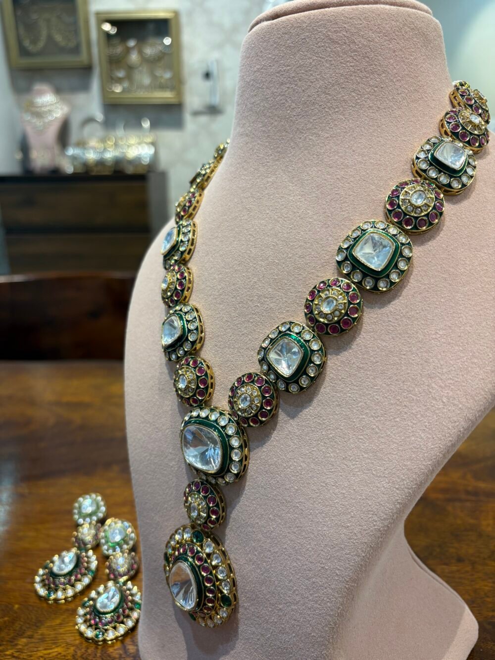 Adhira Polki Necklace Set - Image 4