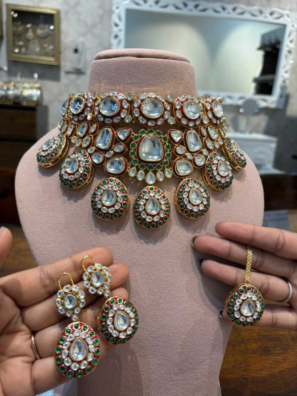 Arashi Polki Bridal Necklace Set - Image 2
