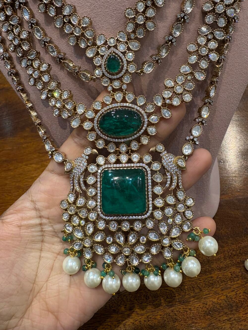 Ajeeta Emerald layered Necklace set - Image 3
