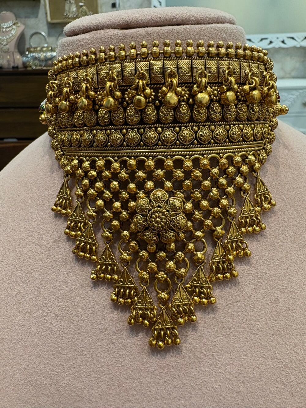 Bhargavi Antique Gold Choker Set - Image 2