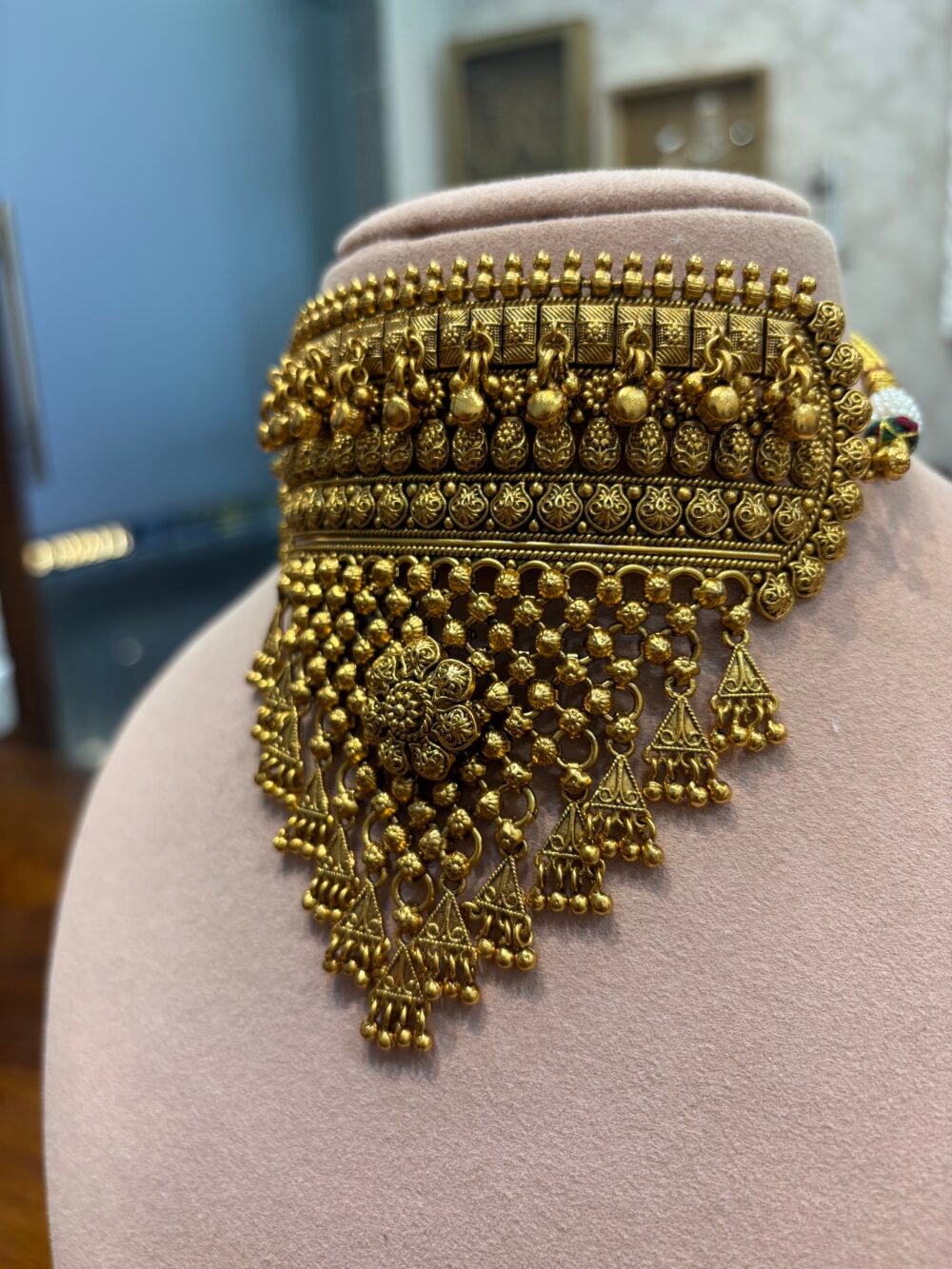 Bhargavi Antique Gold Choker Set - Image 3