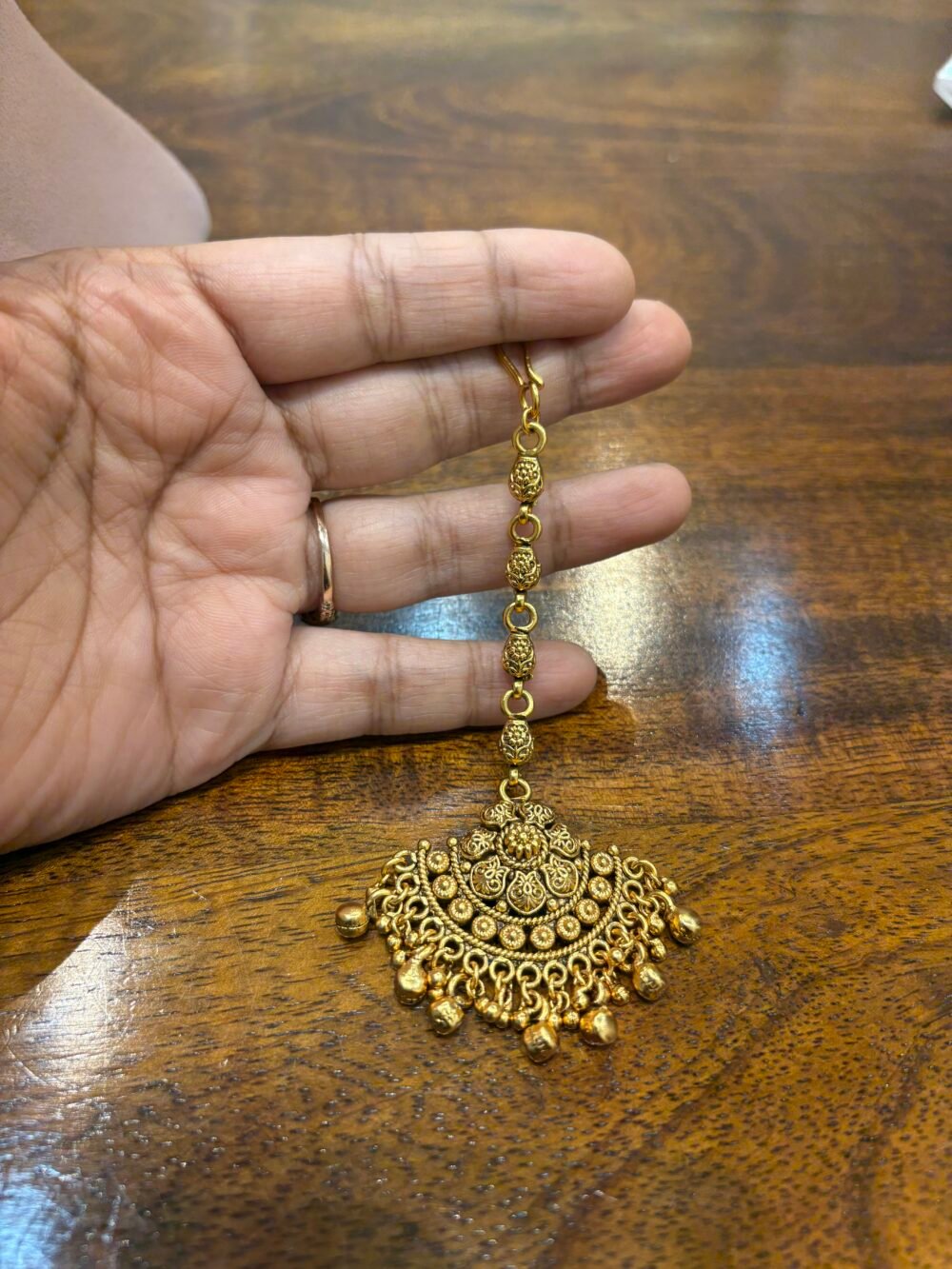 Bhargavi Antique Gold Choker Set - Image 9