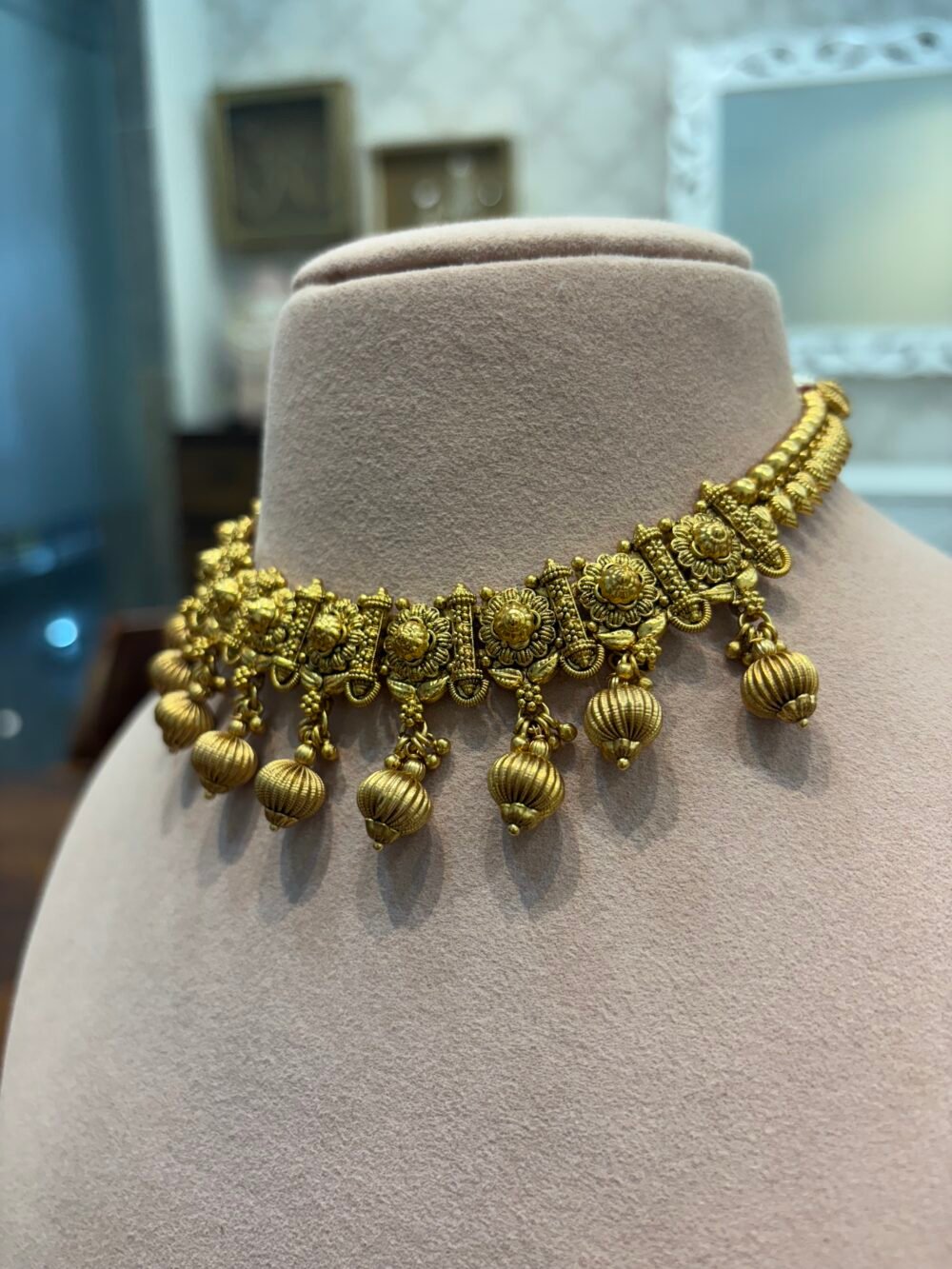 Manushi Antique Gold Necklace Set - Image 4