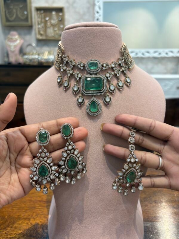 Ananta Polki Choker Set