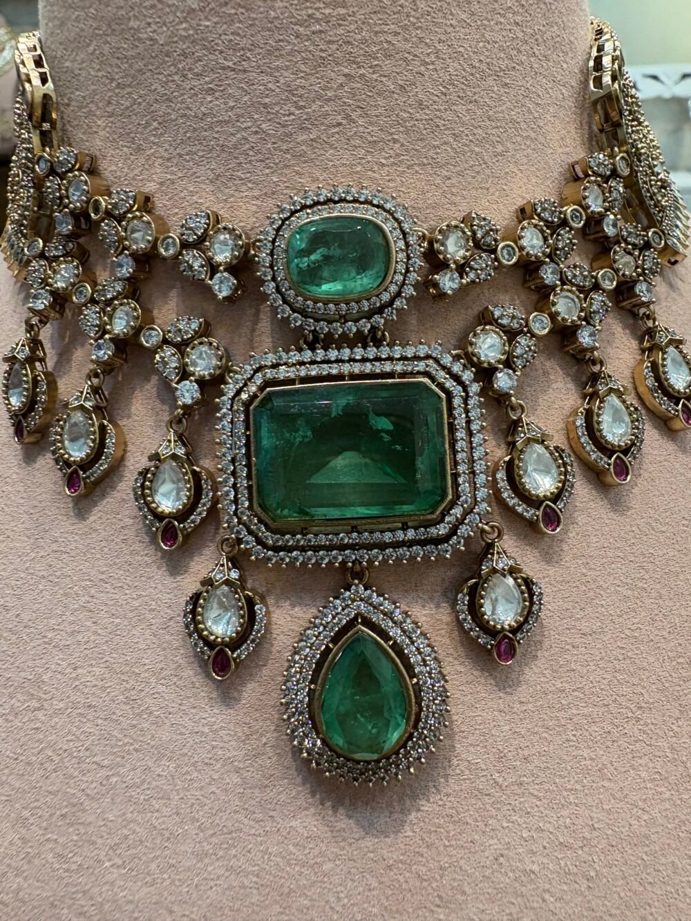 Ananta Polki Choker Set - Image 3