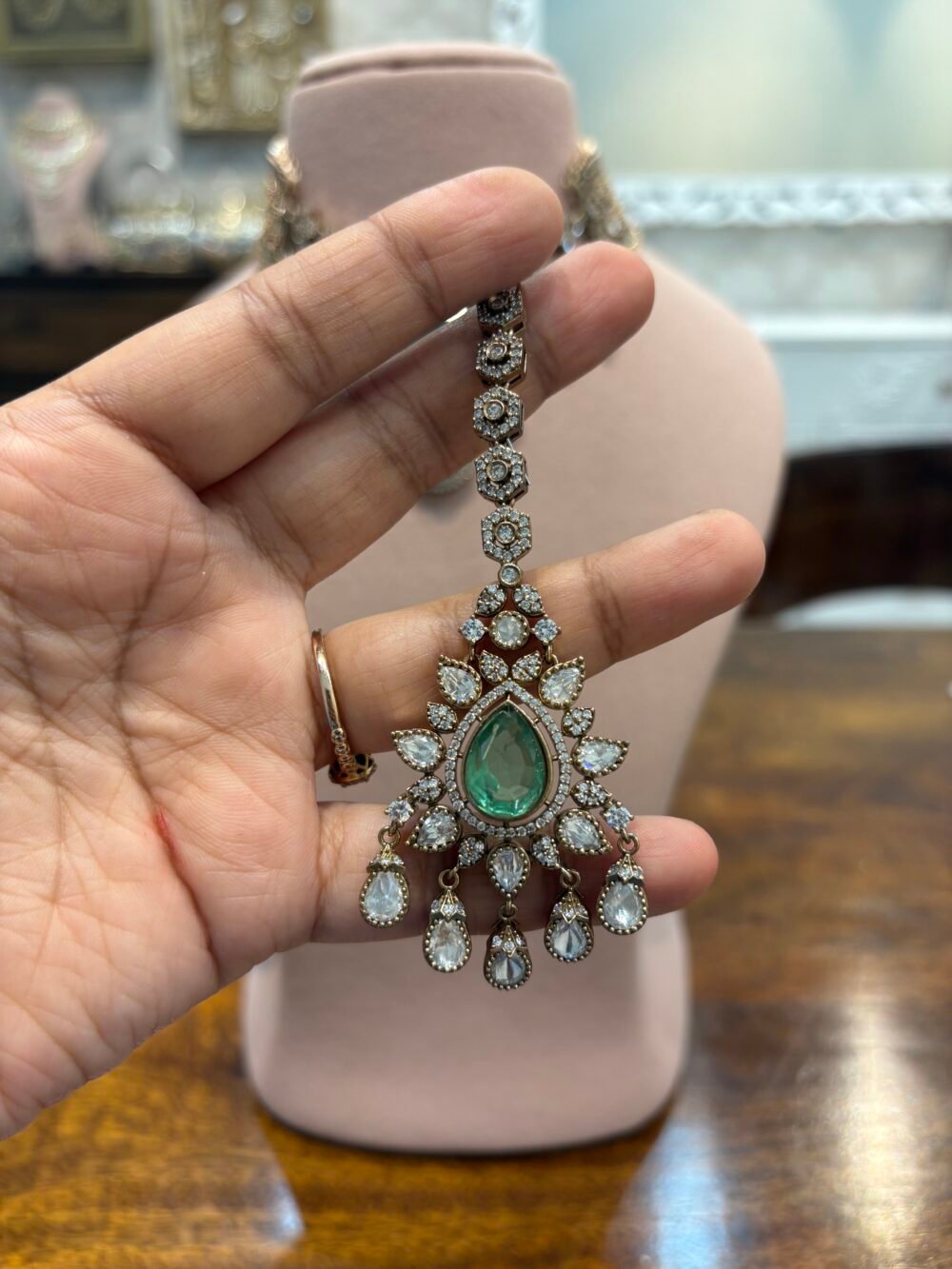 Ananta Polki Choker Set - Image 9