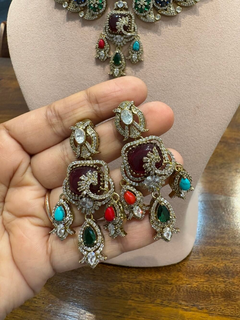 Chitra Polki Necklace Set - Image 7