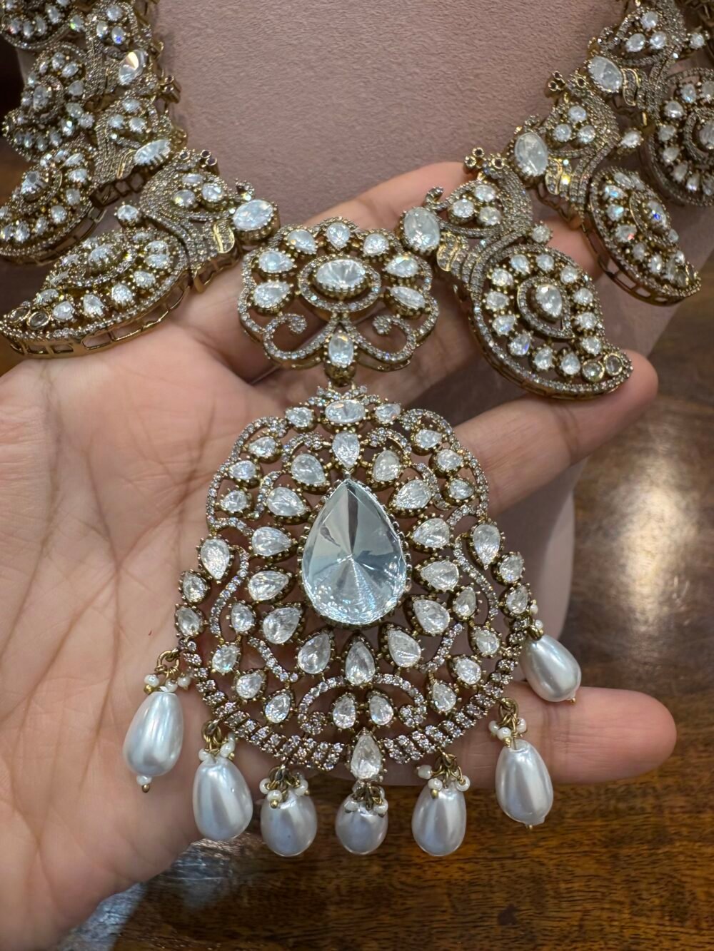 Ardra Polki Bridal Necklace Set - Image 3