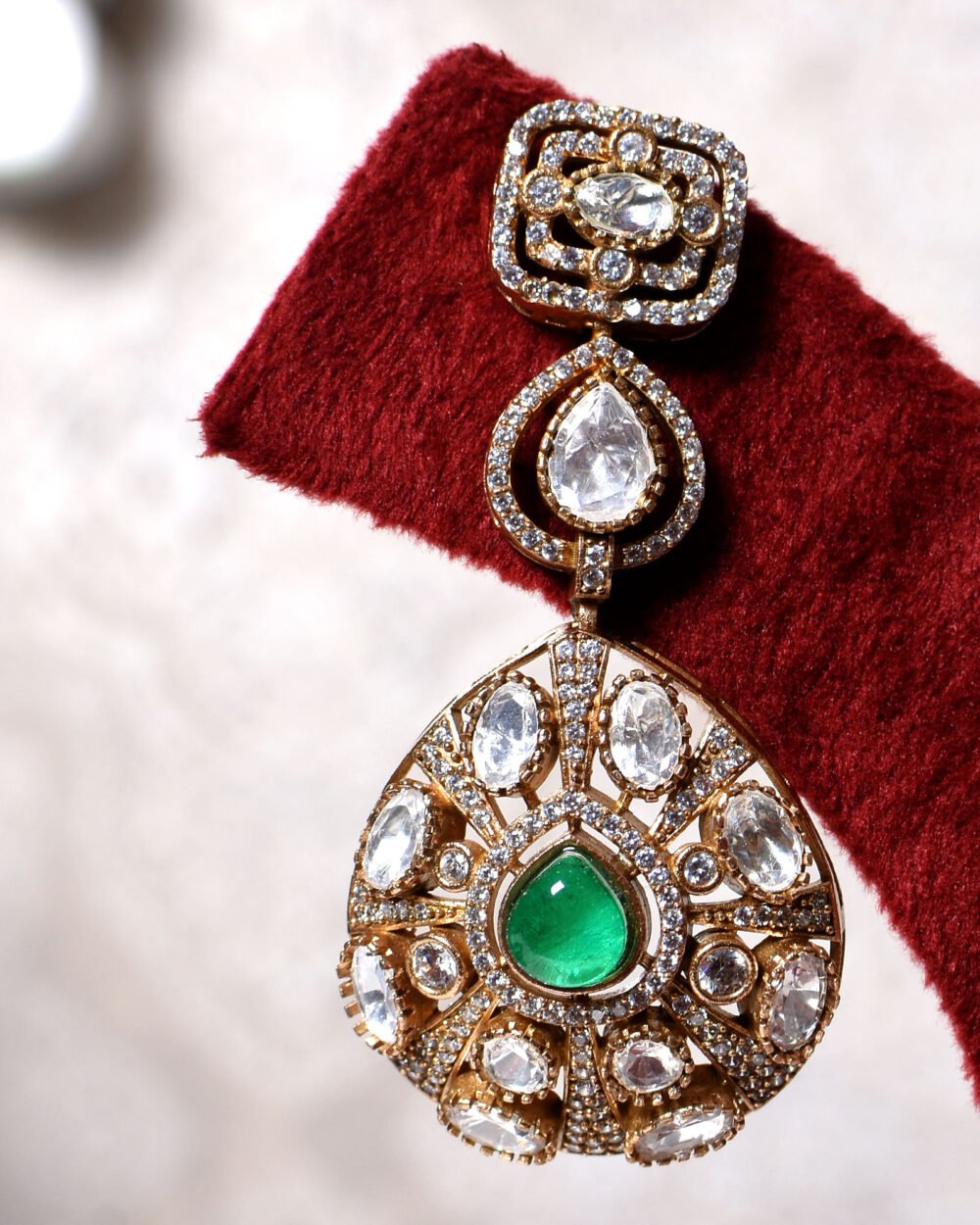 Aishini Polki Necklace Set - Image 5