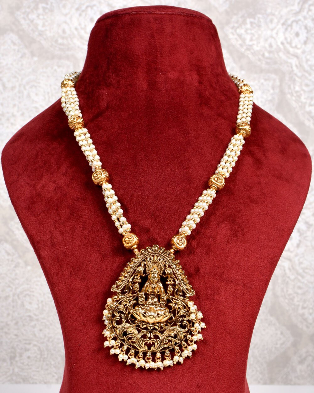 Aarna Antique Temple Necklace Set - Image 2