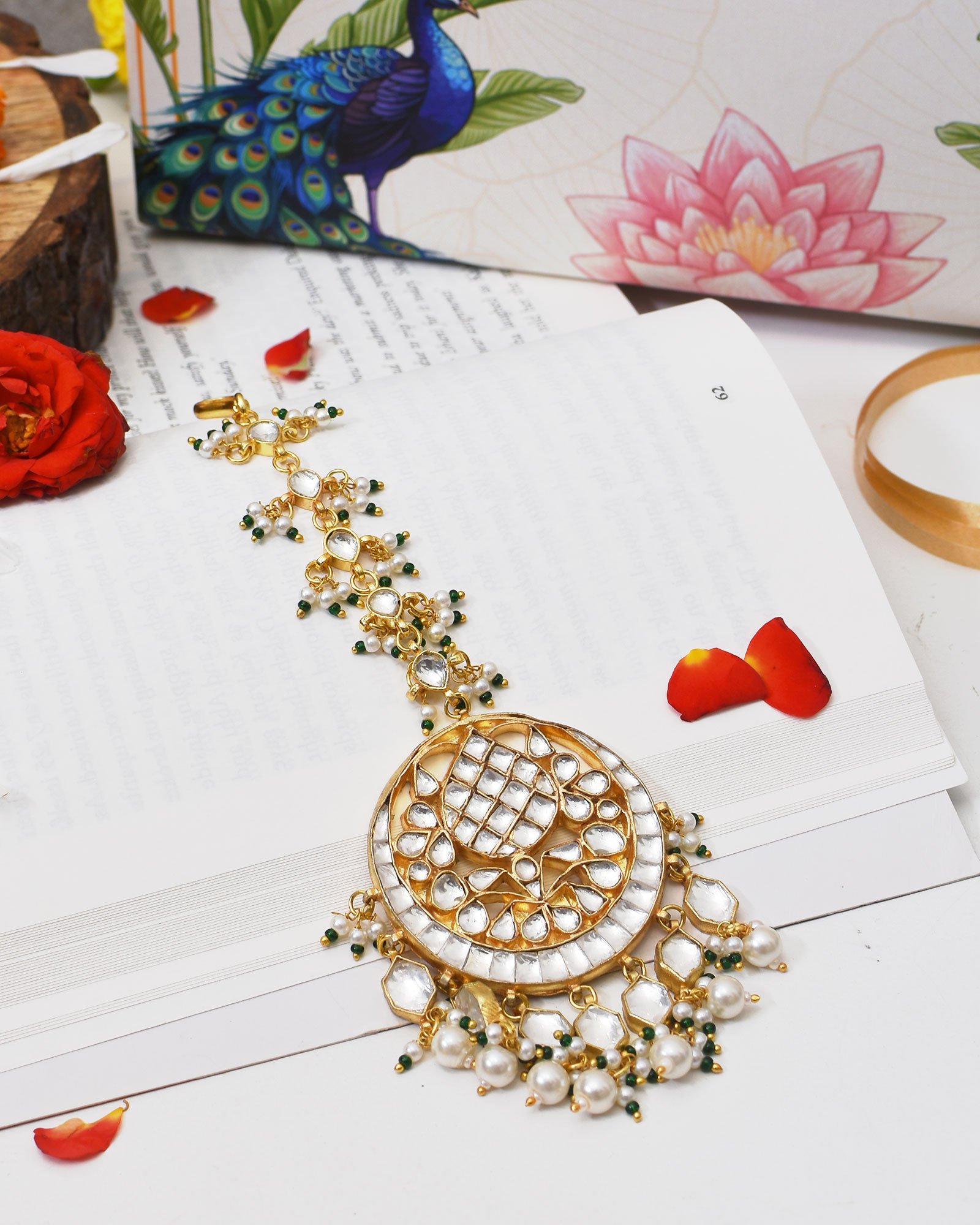 Geet Kundan Maangtikka