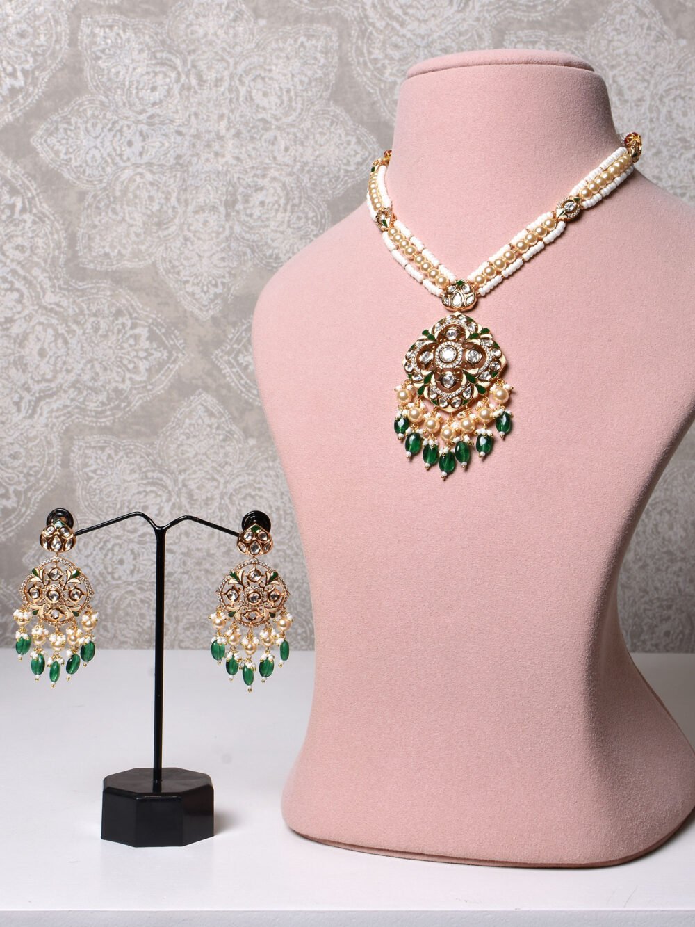 Kalki Pendant Necklace Set - Image 2